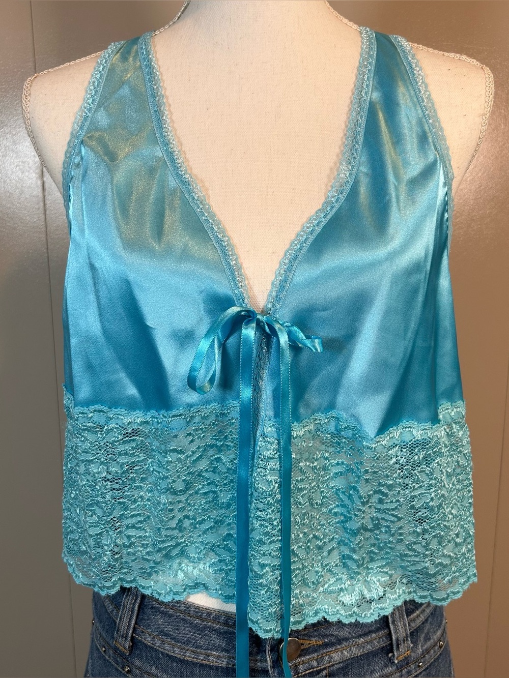Vintage Blue Satin With Lace Ribbon Tie Cropped 1X Vest Top